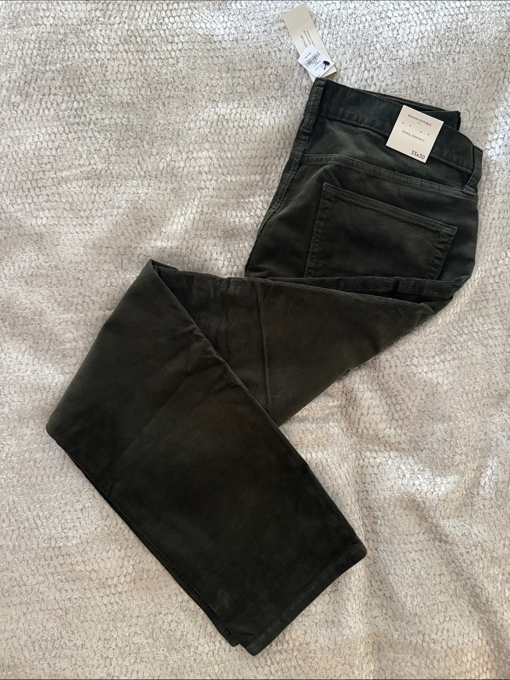 Banana Republic Factory Men's Corduroy Pants - Moss Green size 33 x 30